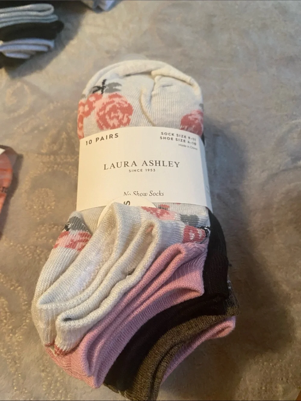 Laura Ashley Black, White & Pink No-Show Casual Socks (6 Pairs)